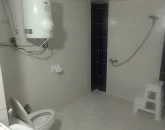 حمام و سرویس بهداشتی فرنگی آپارتمان در هنگام 4586476