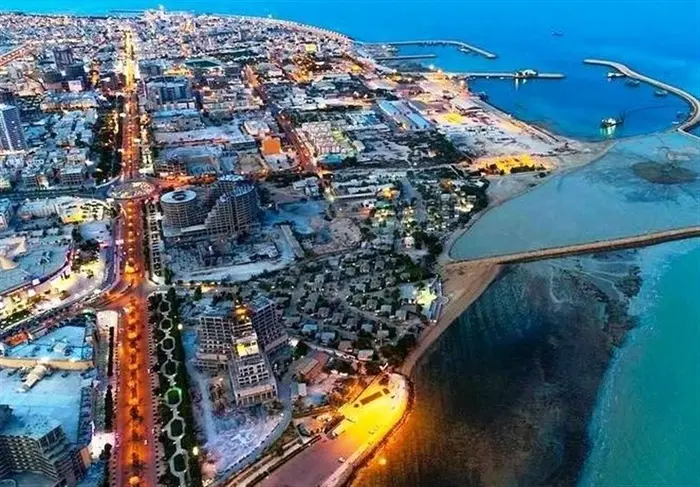 دریای خلیج فارس در کنار جریزه قشم 45878