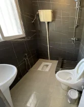 سرویس بهداشتی ایرانی و فرنگی و حمام و روشو خانه ویلایی در قشم 125464786